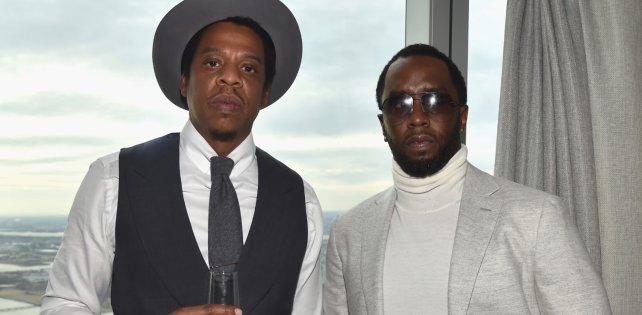 Jay-Z и Diddy обвинены в сексуальном насилии над 13-летней девочкой в 2000 году.