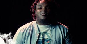 Будущее города моторов в солнечном клипе на новый сингл Tee Grizzley и 42 Dugg «Detroit».